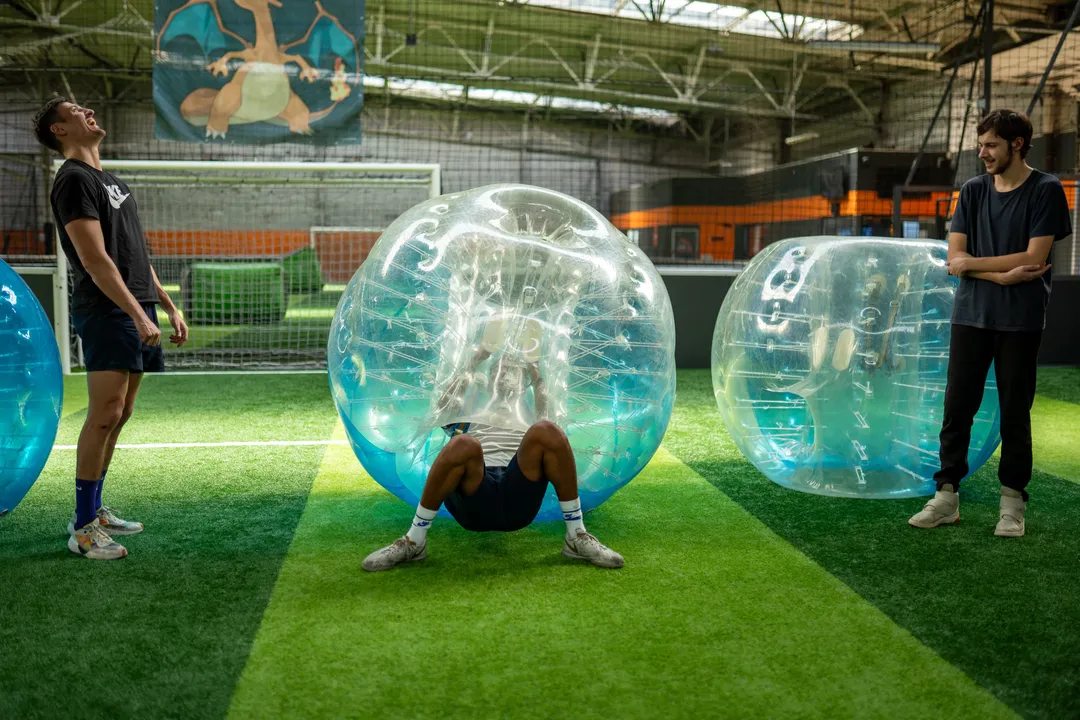 Bubble foot Bordeaux UniGames - bubble foot bulle jeu