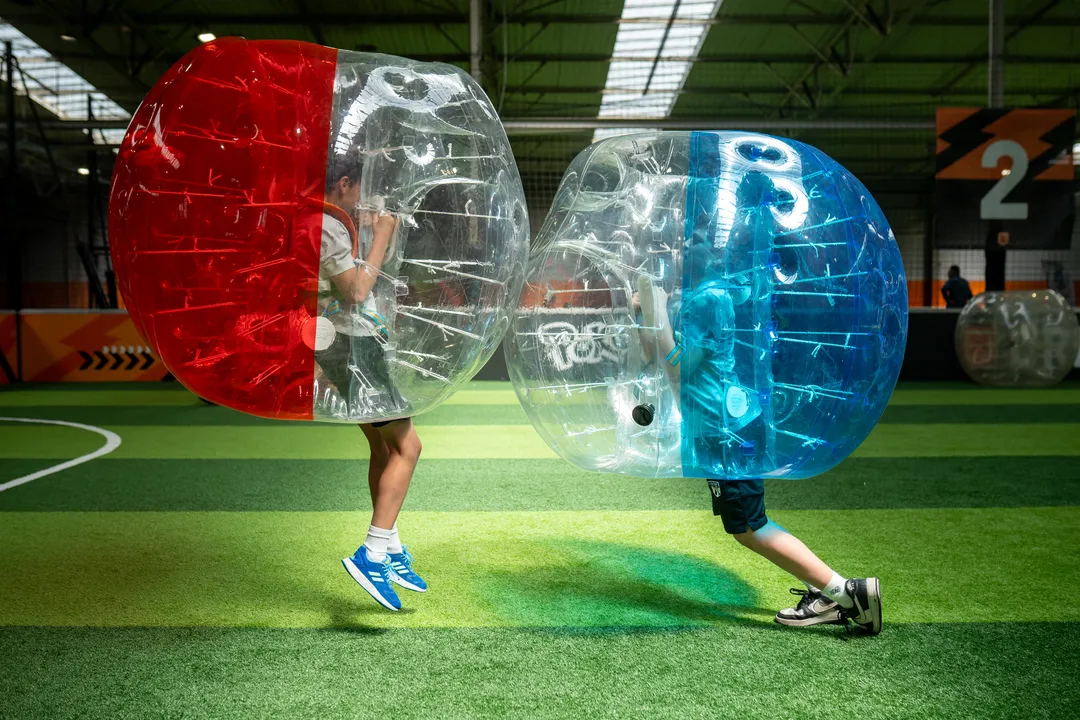 Bubble foot Bordeaux UniGames - bubble foot bulle jeu
