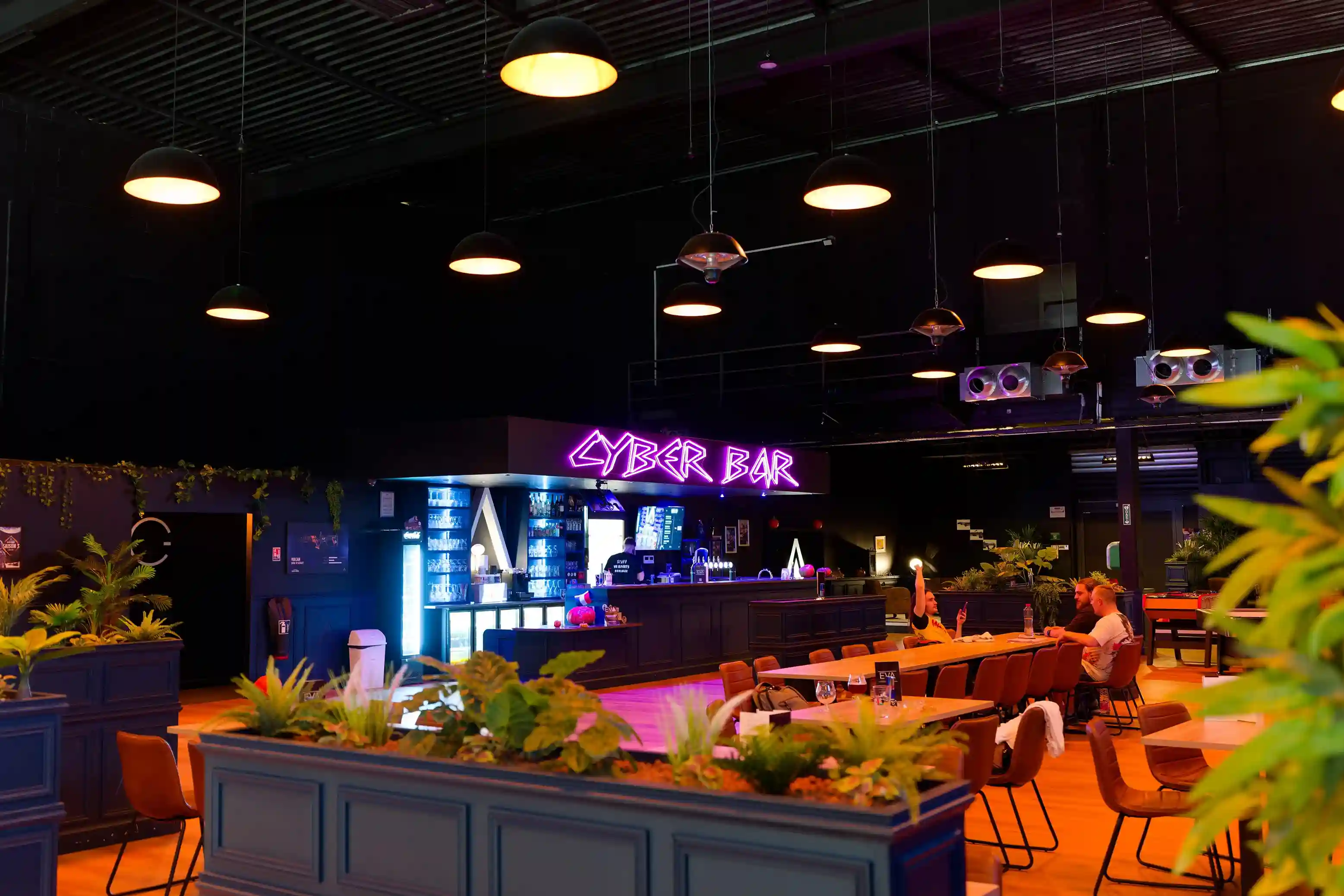 Futuristes de l’amour : VR & Laser Game